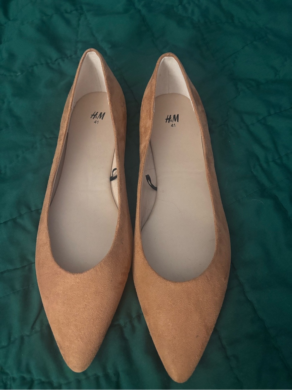H&M Women's Camel Pointed Toe Flats